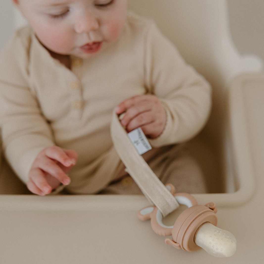breast milk teething baby 